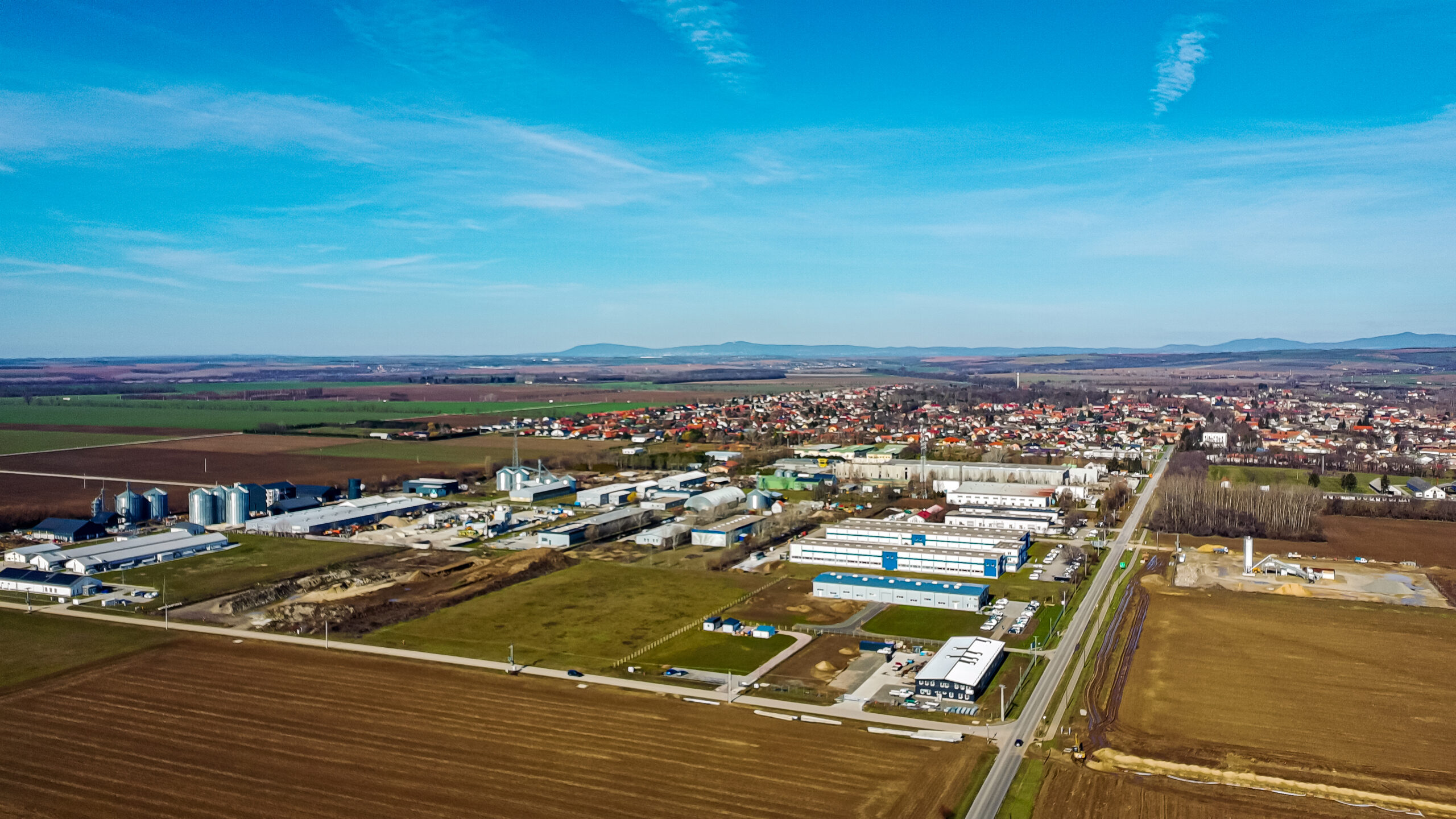 Bóly's development package: expansion of the industrial park, a new healthcare center, a regional bike path, and a thermal energy infrastructure